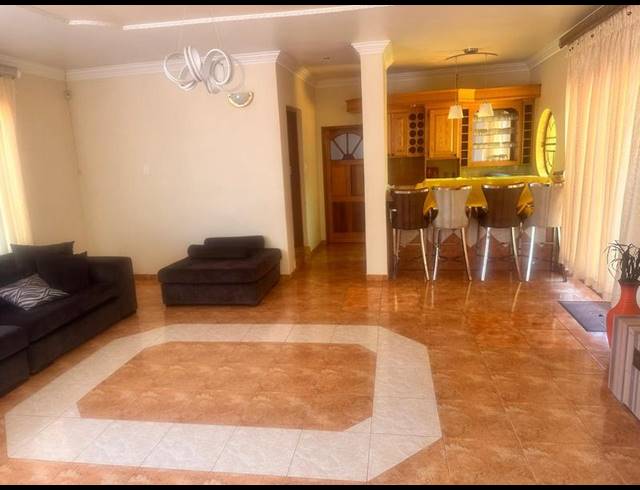 5 BEDROOM HOUSE FOR SALE IN AMANDASIG
